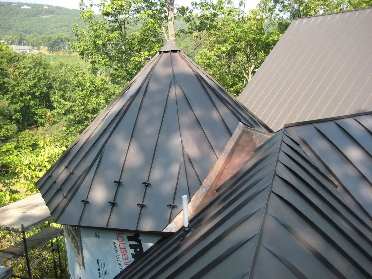 Professional Shingle Replacement & Repair by Craftsman Roofing in Evergreen Ridge